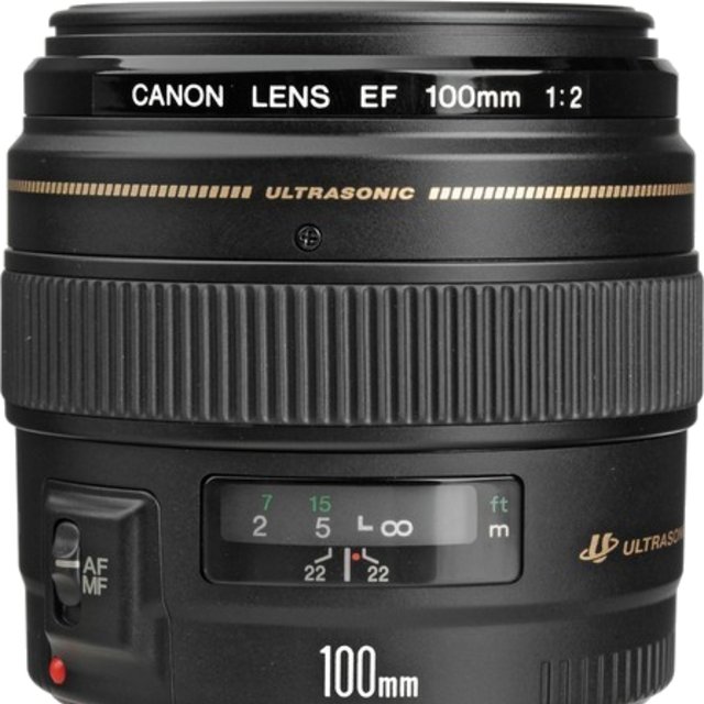 Canon EF 100mm F/2 USM